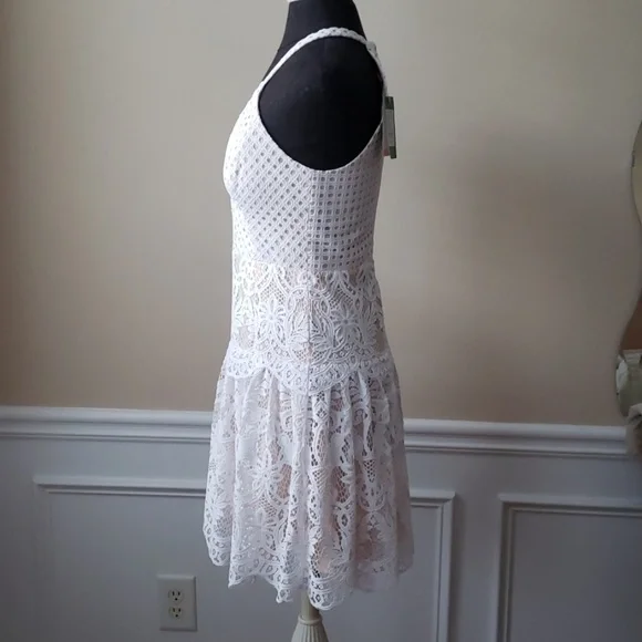 Lilly Pulitzer Adella Dress NWT Exotic Lace eyelet size 4 dress new with tags - Picture 6 of 11